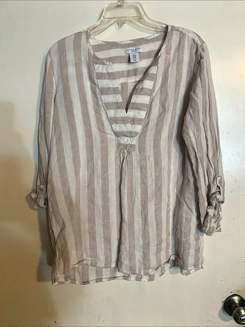 Antibes Blanc Striped Linen V-Neck Tunic in Beige & White Size Medium